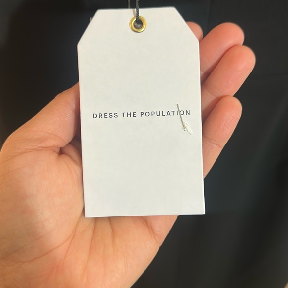 Strapless Plunge-Neck Bodycon Midi Dress - Picture 7 of 7